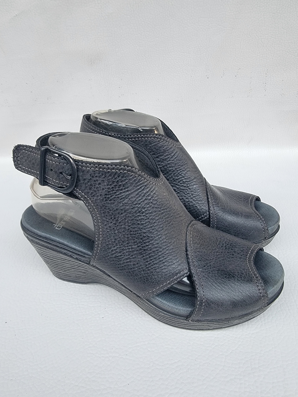 Dansko Sandals Womens SZ EU 39 US 8.5-9   Vanda Leather Wedge Slingback Shoes  T